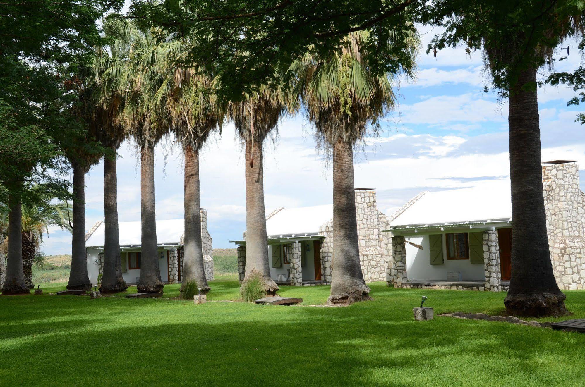 Kalahari Farmhouse, Namibia Mariental Bagian luar foto